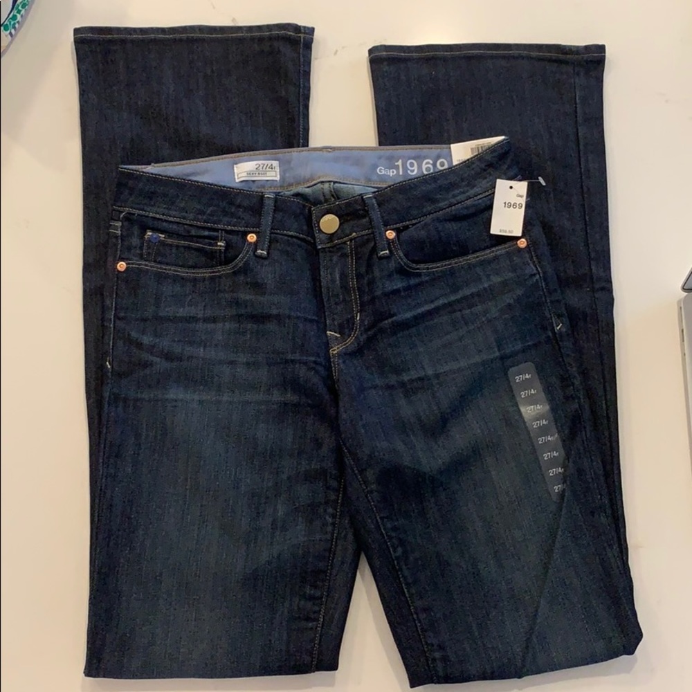 Gap Jeans 1969 (Sexy Boot) size 4